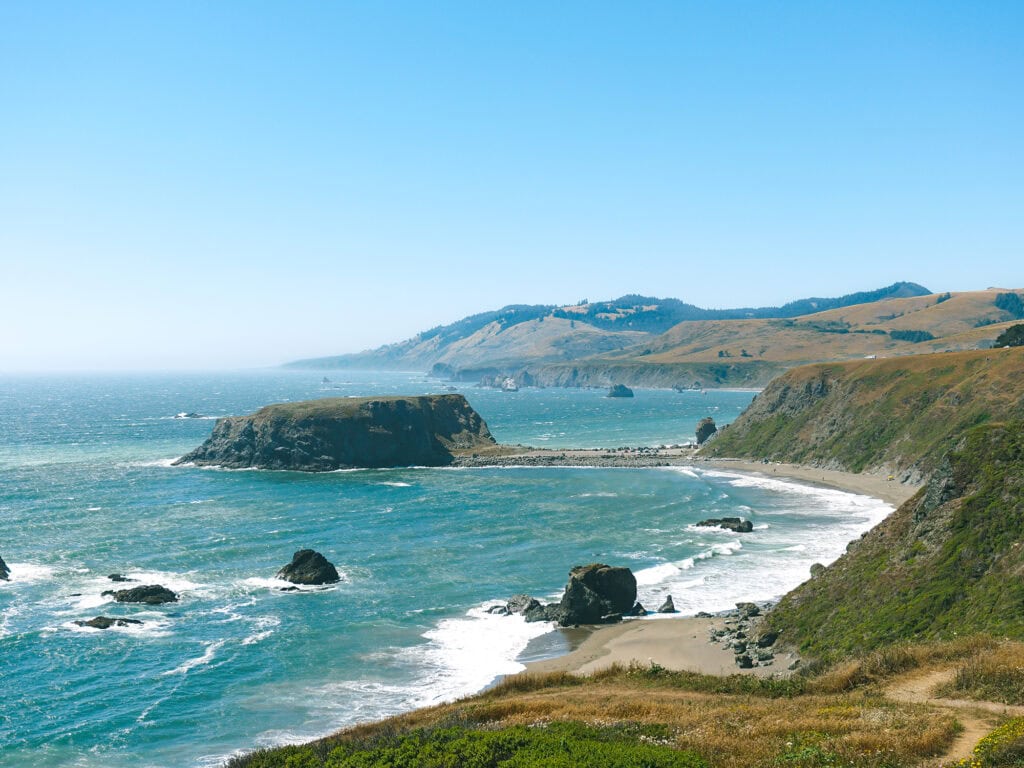 scenery view of the ocean at blind beach in sonoma county