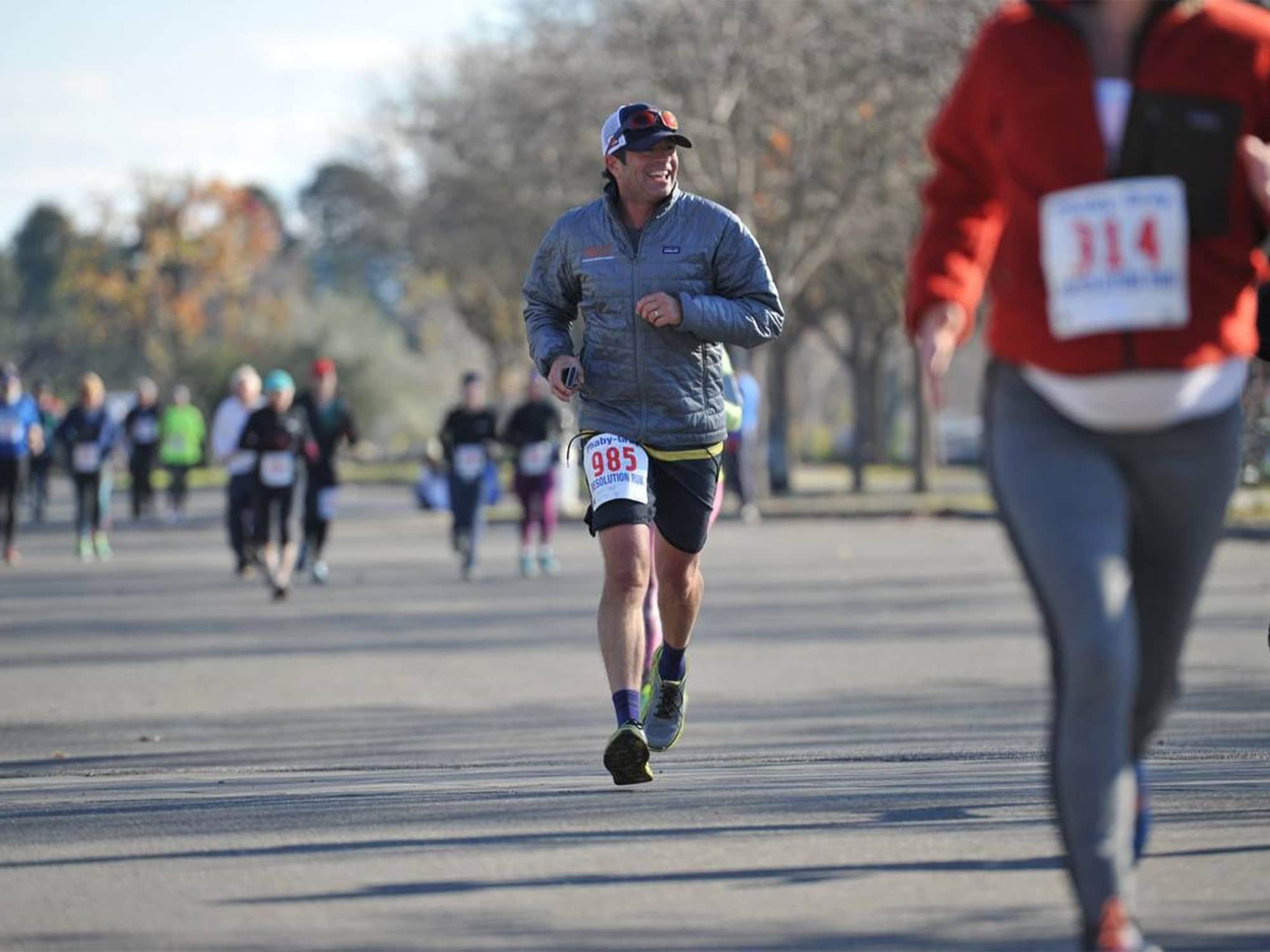 people running a marathon