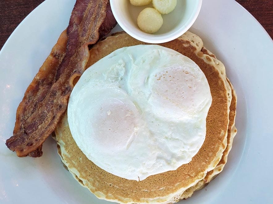 plate of breakfast foods