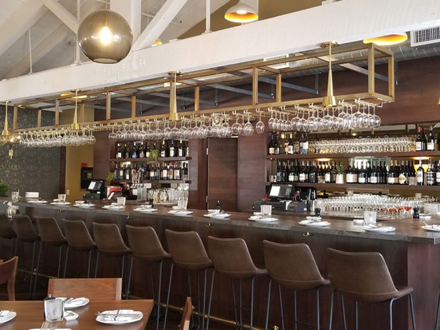 Interior view of Willis's Wine Bar in Sonoma County