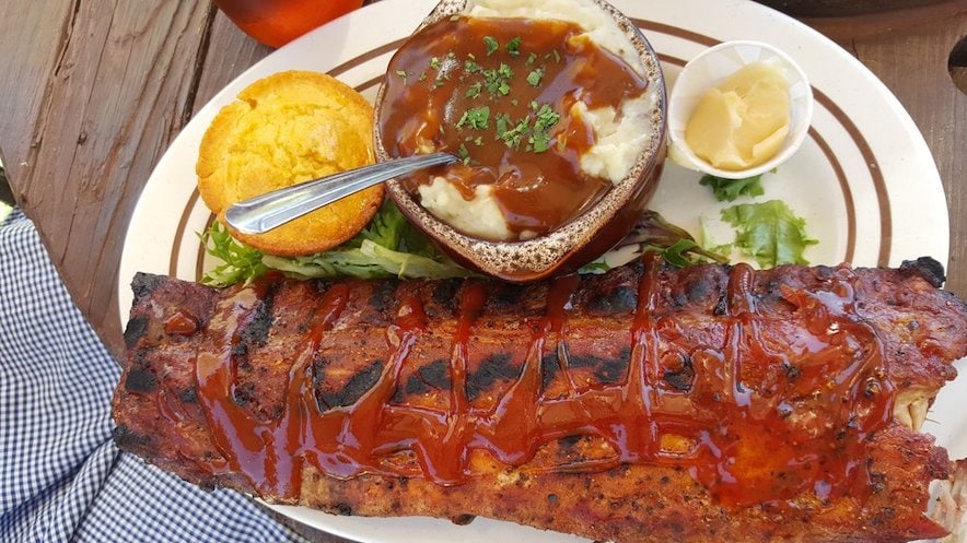 Baby back ribs and mashed potatoes from Jaded Toad in Cotati