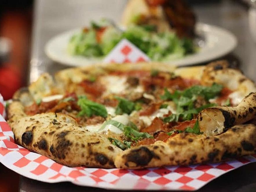 Close up of a Rosso Pizzeria pizza 