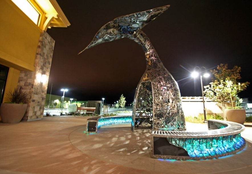 A 15-foot-tall whale tail, created from scrap metal by Sacramento artist Terrence Martin, at the Deer Creek Village shopping center in Petaluma—Photo by Allison Jarrell